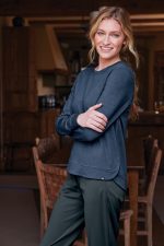TRAVISMATHEW LADIES LONG WEEKEND CREW - Image 6