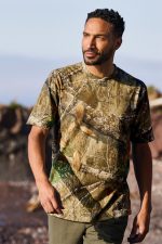 RUSSELL OUTDOORS™ REALTREE® TEE - Image 4